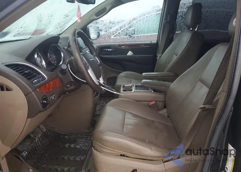 2014 Chrysler Town & Country Touring L from USA, damaged, VIN 2C4RC1CG1ER178221